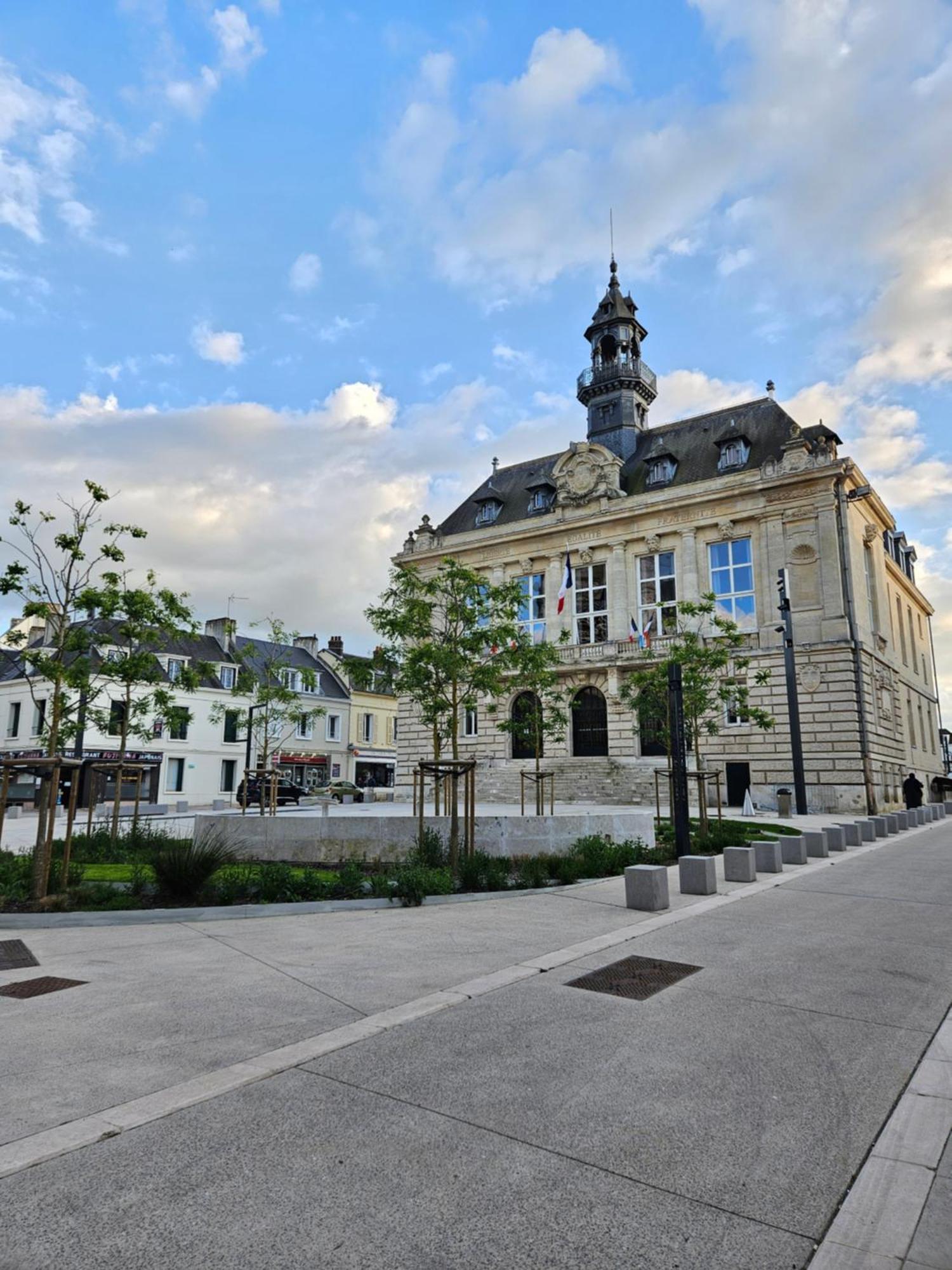 Charmant Duplex Au Coeur De Vernon Proche Gare Et Giverny Zewnętrze zdjęcie