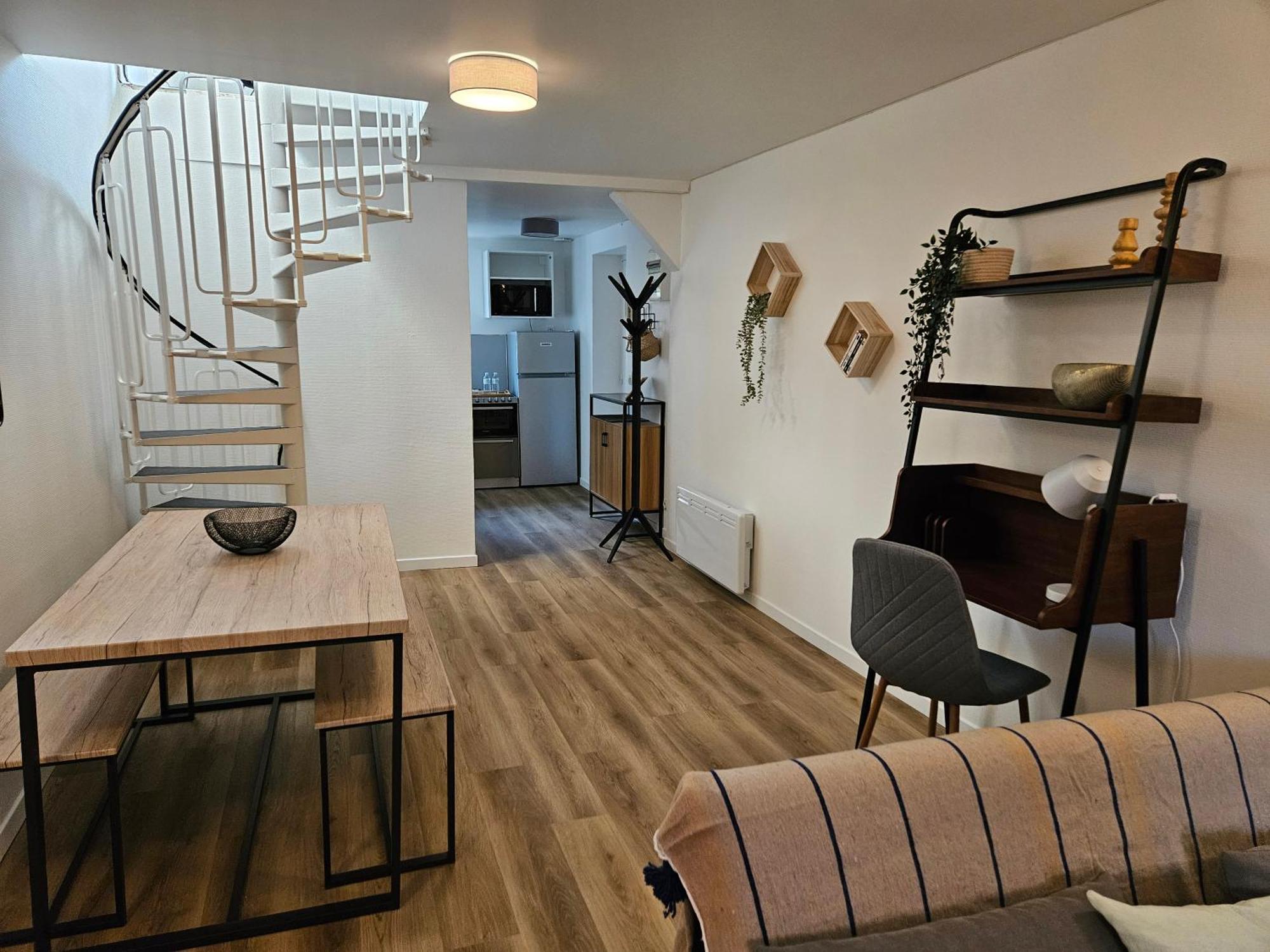Charmant Duplex Au Coeur De Vernon Proche Gare Et Giverny Zewnętrze zdjęcie